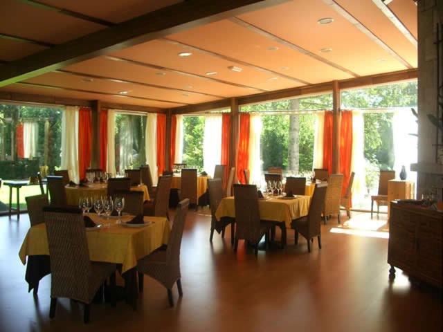 Real Hotel 瓜尔多 外观 照片