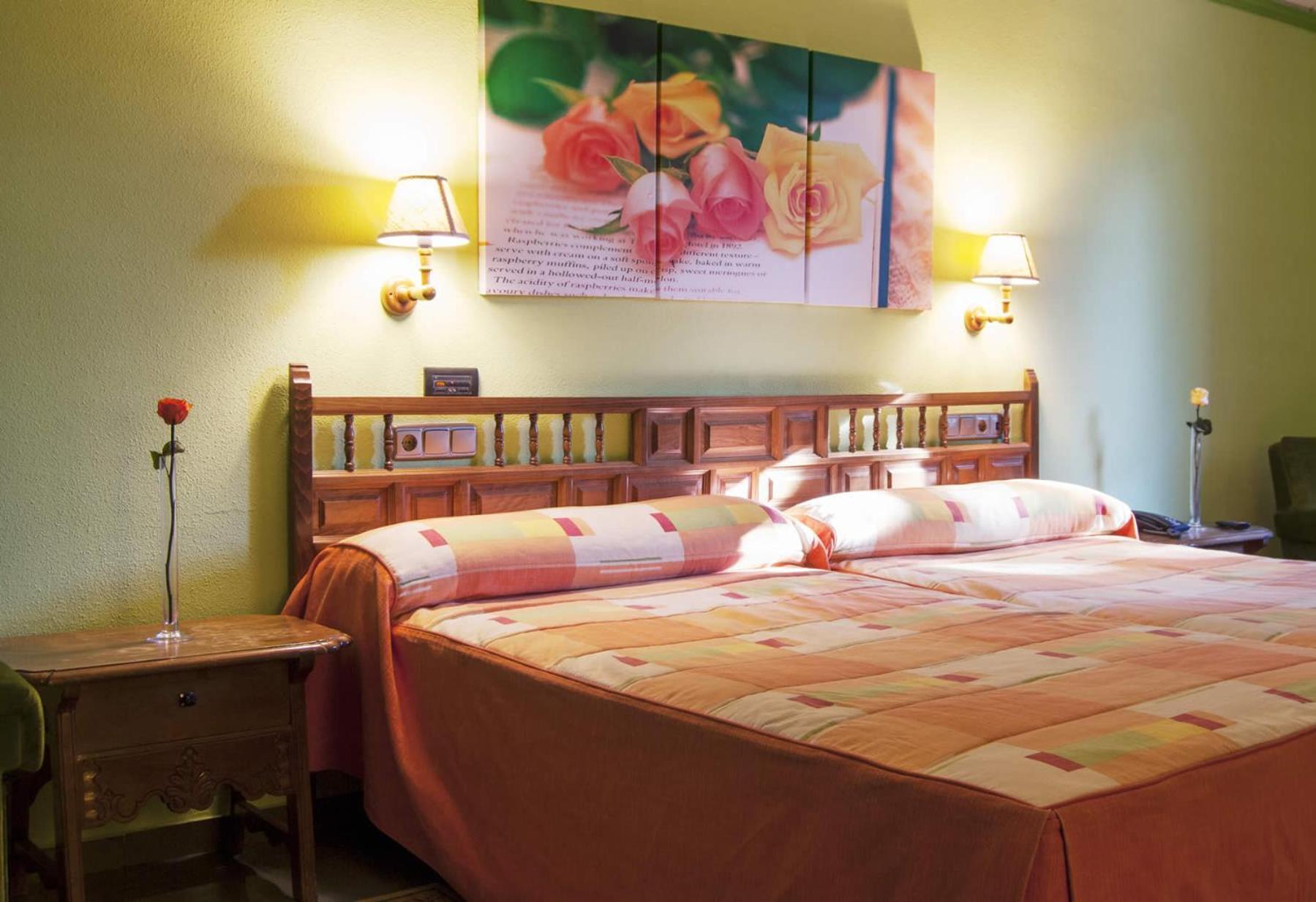Real Hotel 瓜尔多 外观 照片