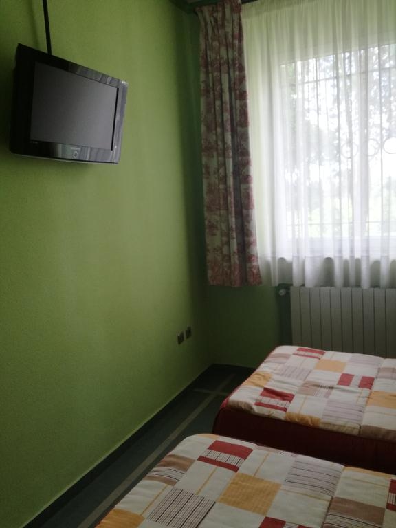 Real Hotel 瓜尔多 外观 照片