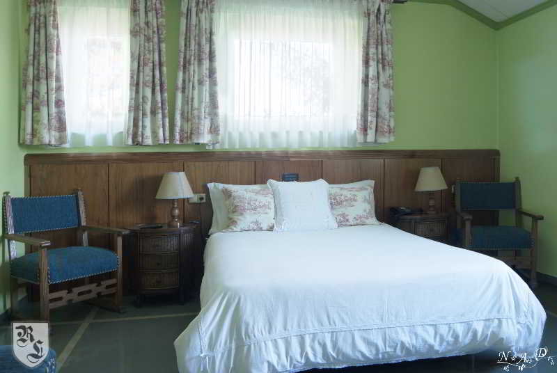 Real Hotel 瓜尔多 外观 照片